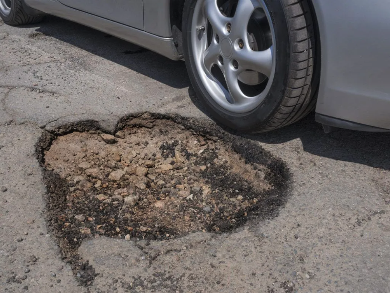 Pothole
